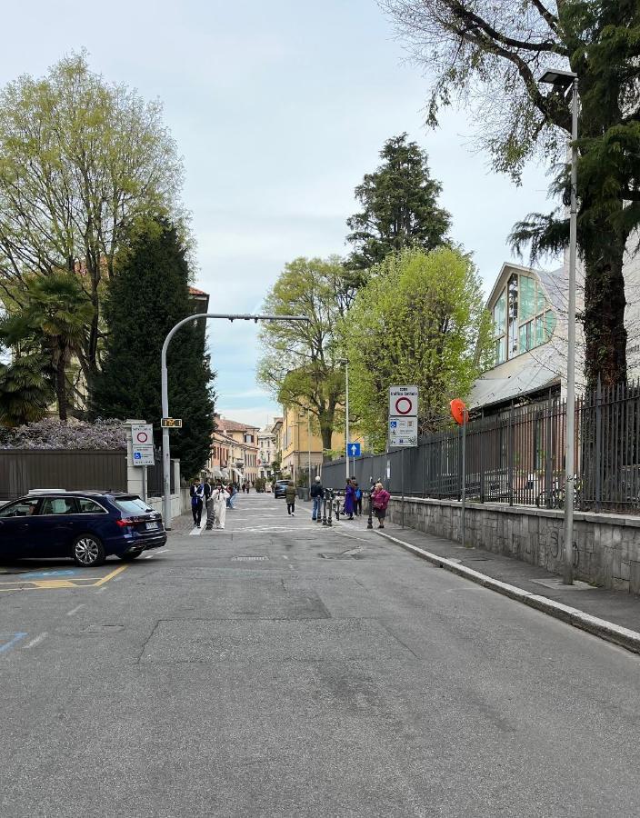 Bilocale In Centro - 10Km Da Malpensa Apartment Gallarate Luaran gambar