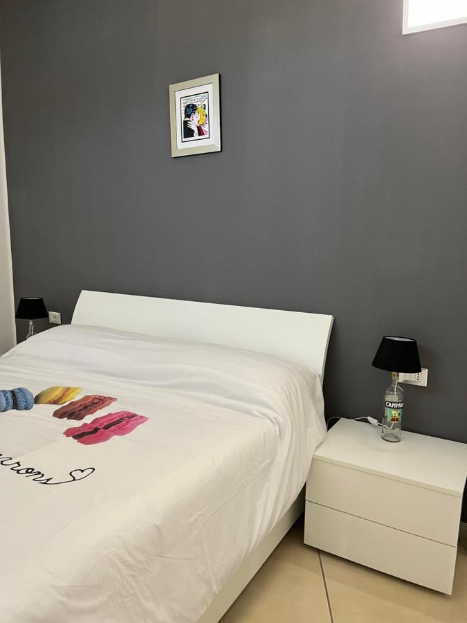 Bilocale In Centro - 10Km Da Malpensa Apartment Gallarate Luaran gambar